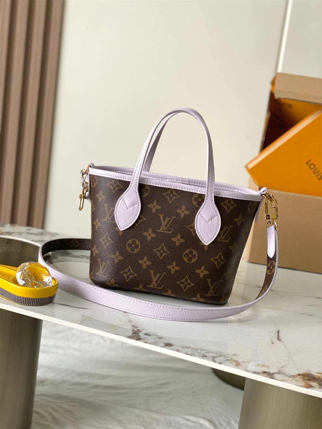 Louis Vuitton M25656 Neverfull Bandoulière Inside Out BB
