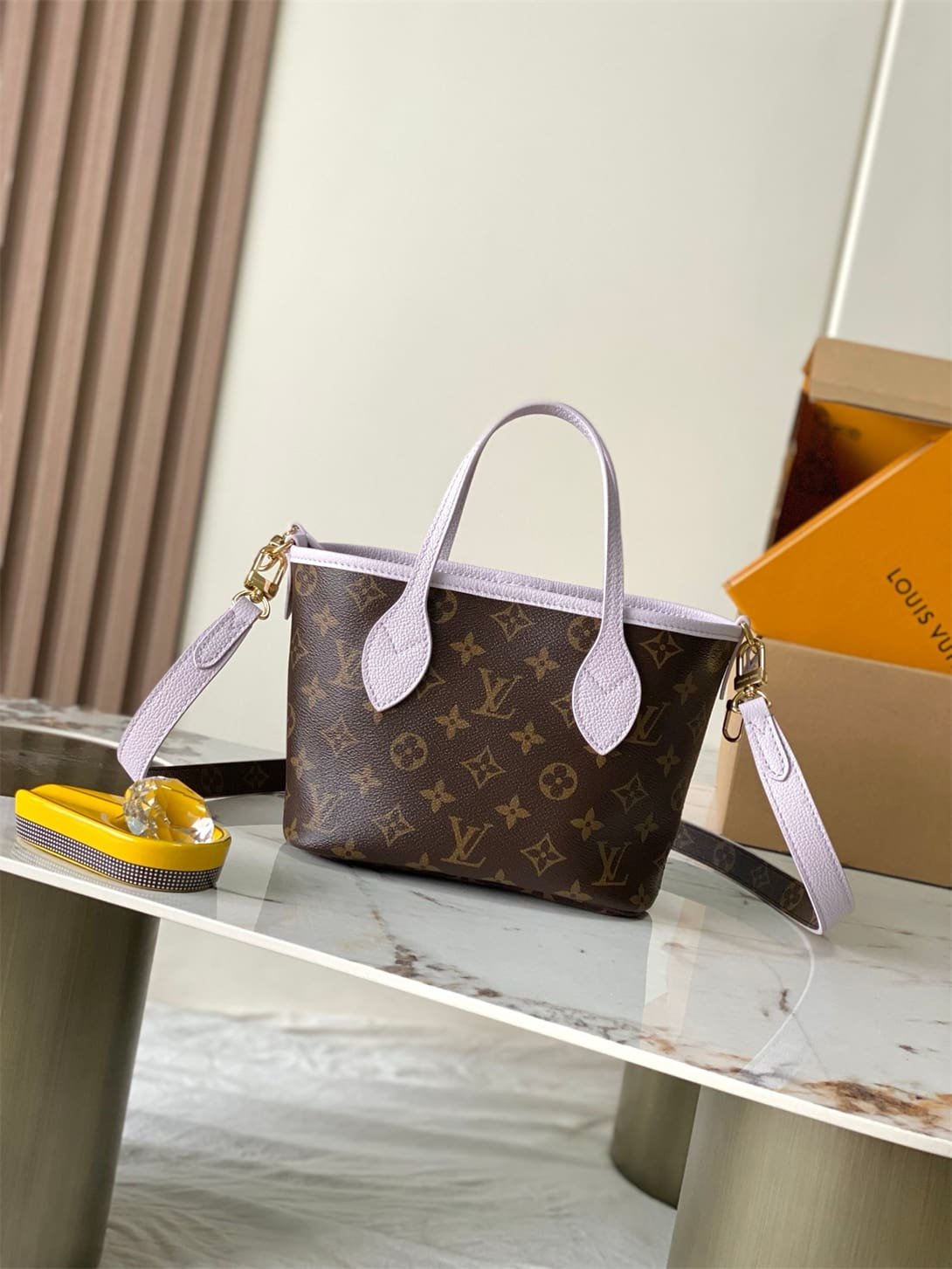 Louis Vuitton M25656 Neverfull Bandoulière Inside Out BB
