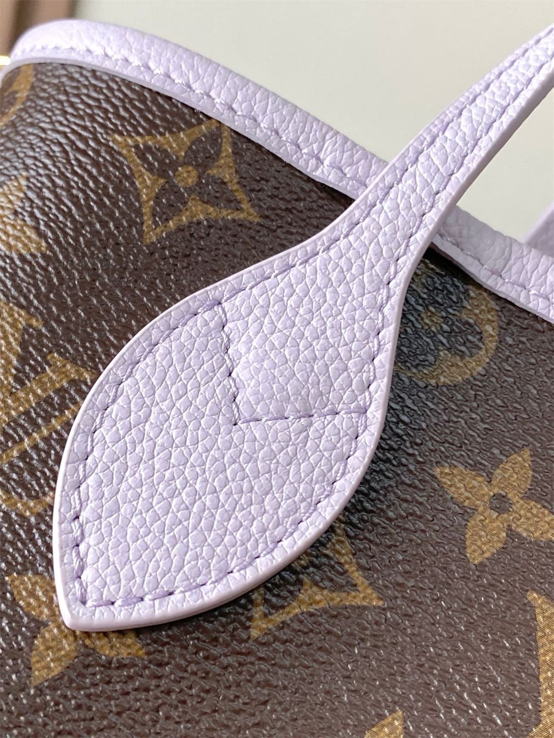 Louis Vuitton M25656 Neverfull Bandoulière Inside Out BB