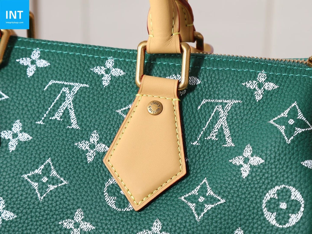 Louis Vuitton M14077 Speedy P9 Bandoulière 30