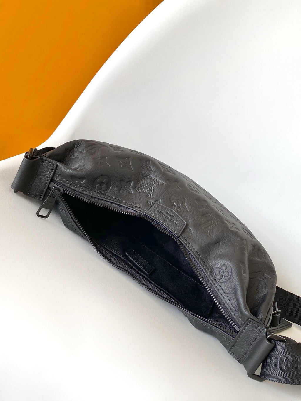 Louis Vuitton M12510 Hamac Bag PM