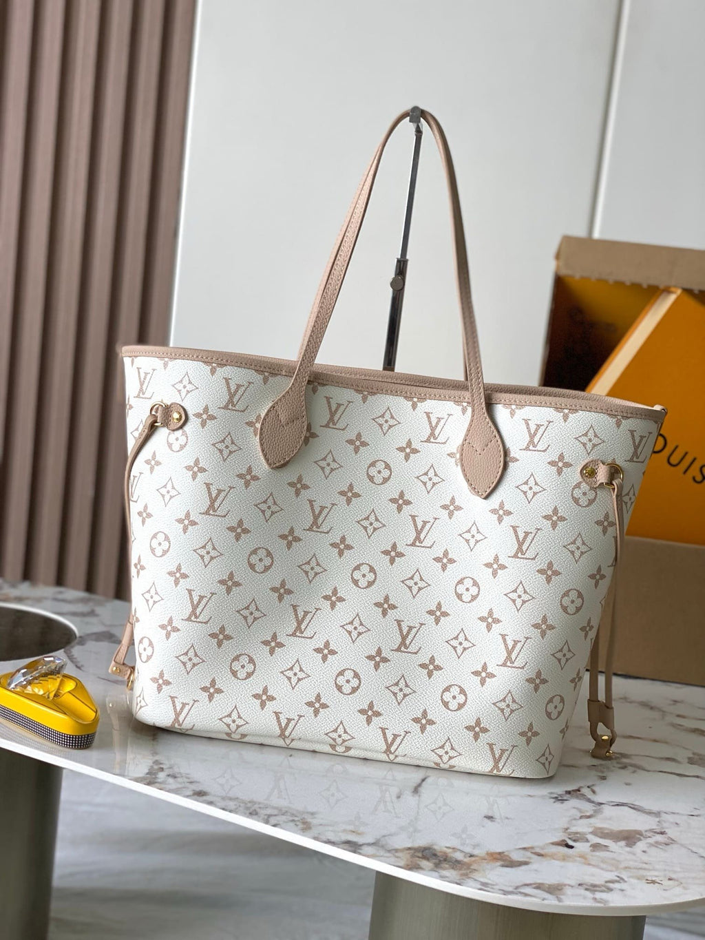 Louis Vuitton M25665 Neverfull Inside Out MM