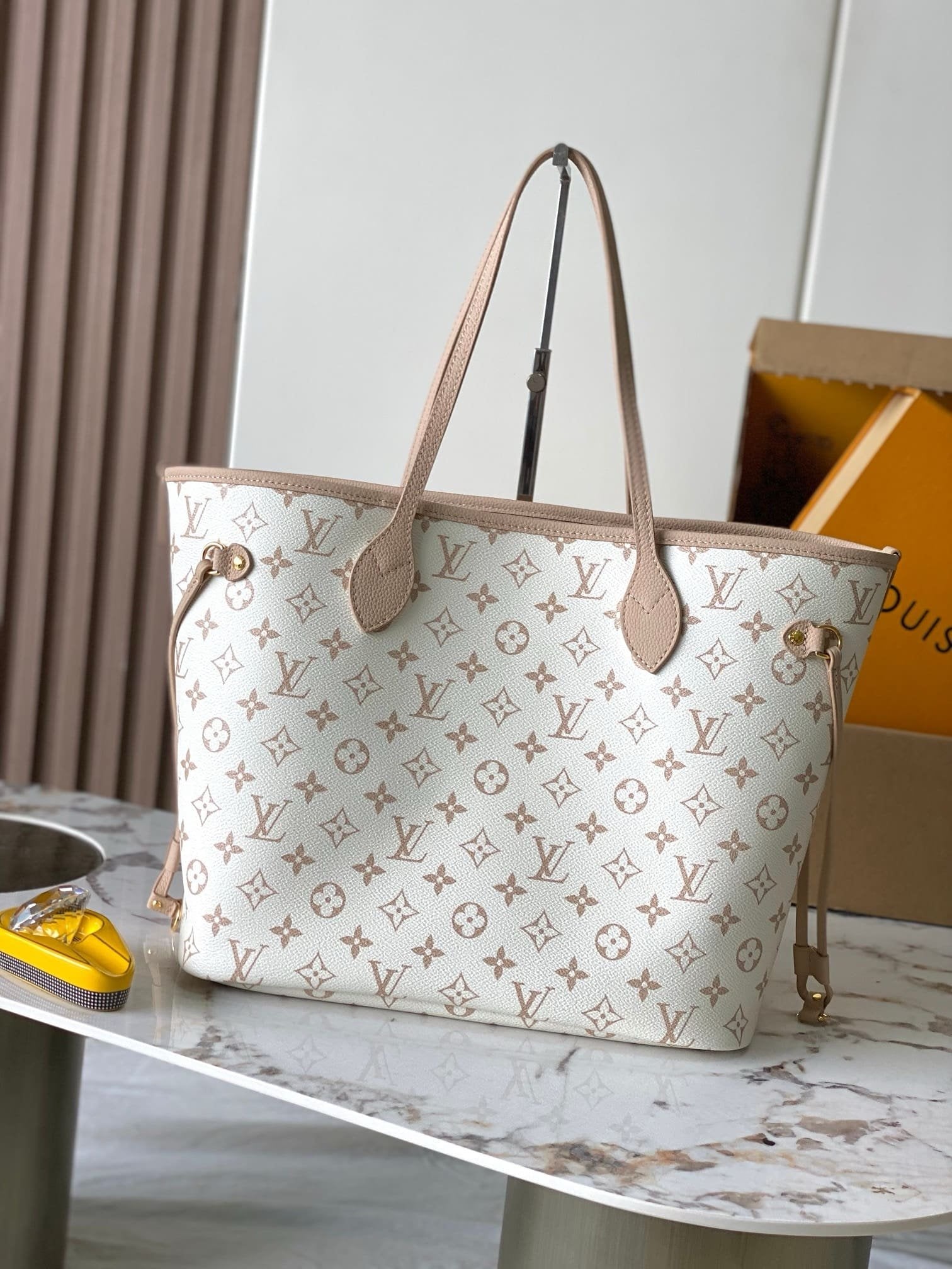 Louis Vuitton M25665 Neverfull Inside Out MM