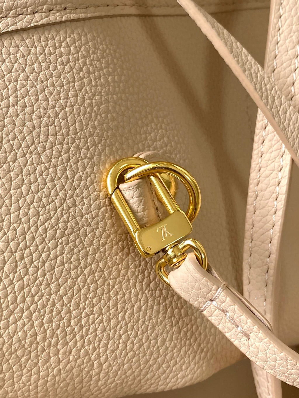 Louis Vuitton M25665 Neverfull Inside Out MM