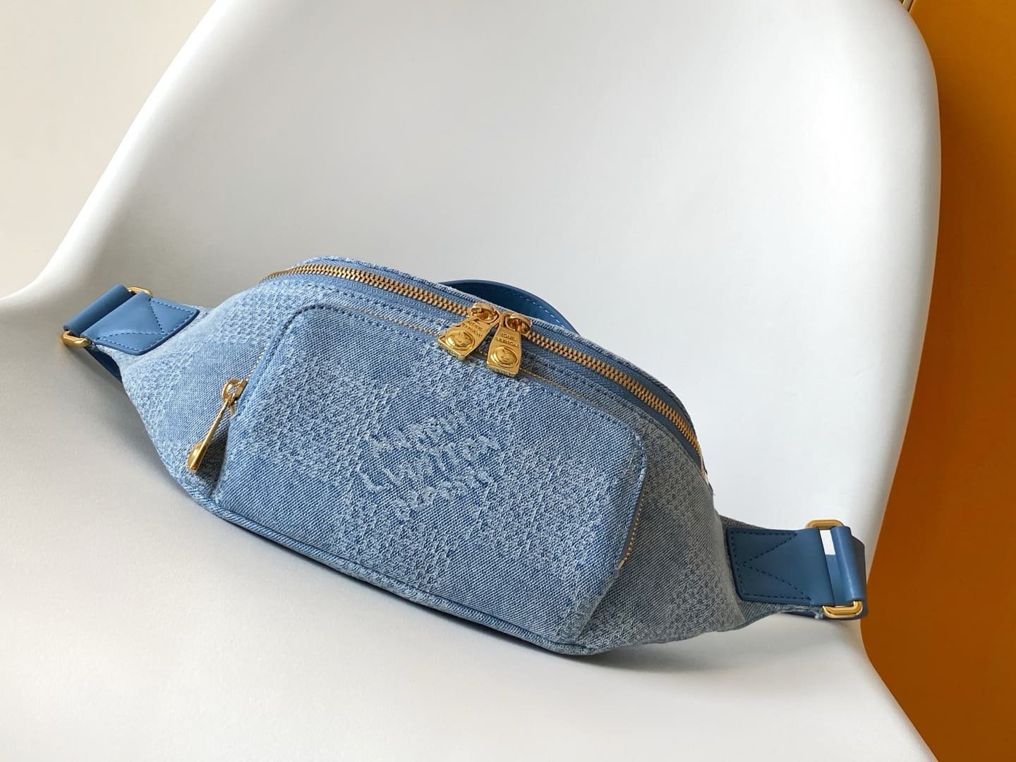 Louis Vuitton N00205 Rush Bumbag