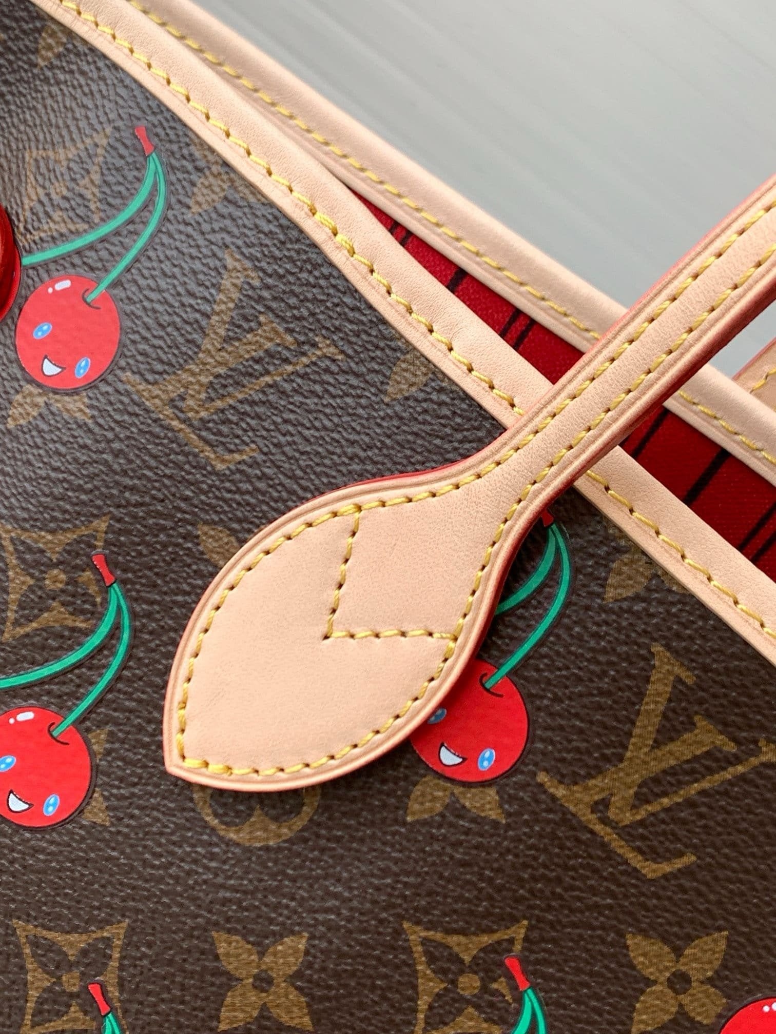 Louis Vuitton M13263 LV x TM Neverfull MM