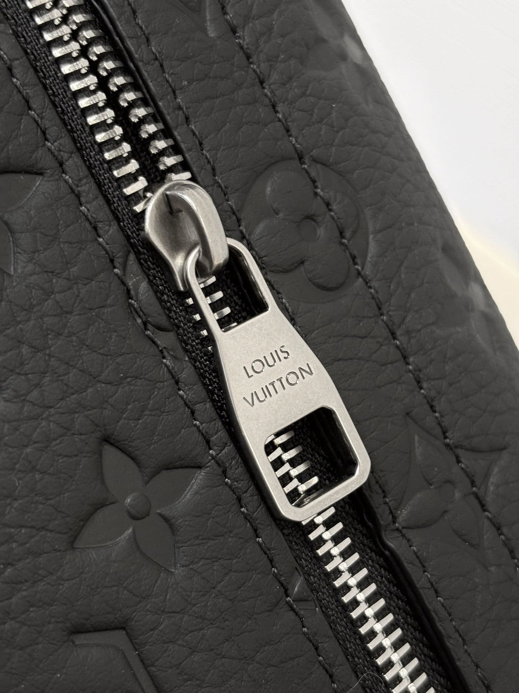 Louis Vuitton M13871 Soul Trunk