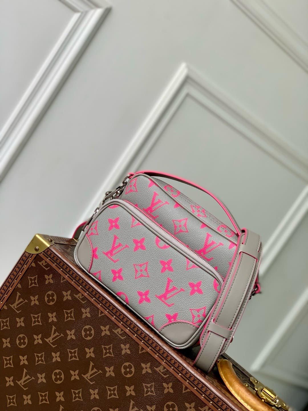 Louis Vuitton M15024 Nil