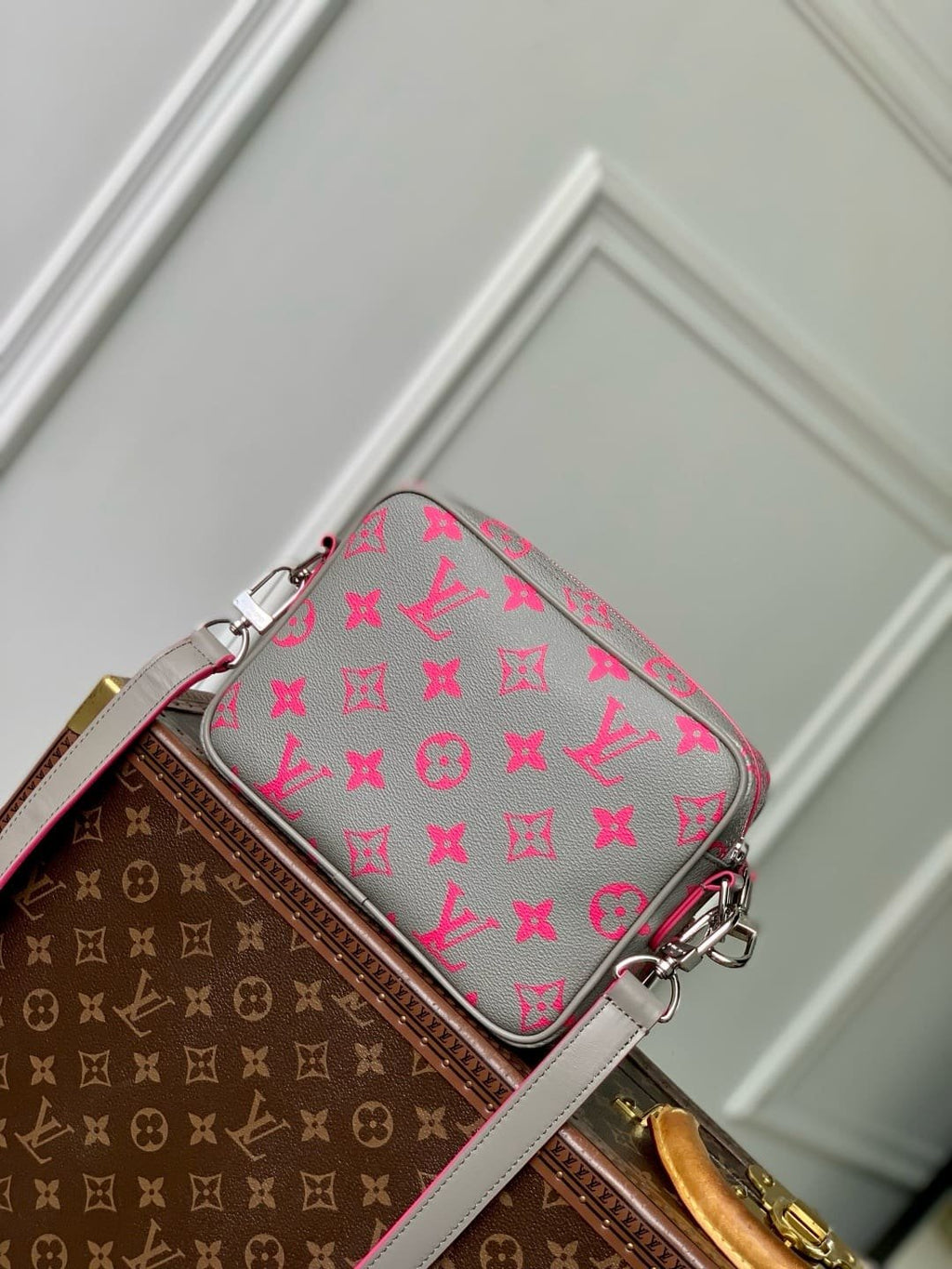 Louis Vuitton M15024 Nil