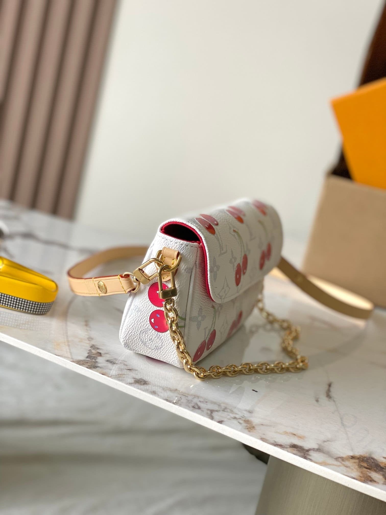 Louis Vuitton M14239 LV x TM Wallet On Chain Ivy