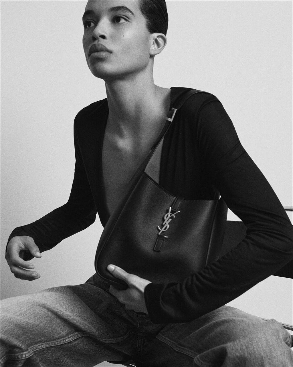 Saint Laurent LE 5 À 7 SUPPLE SMALL IN GRAINED LEATHER