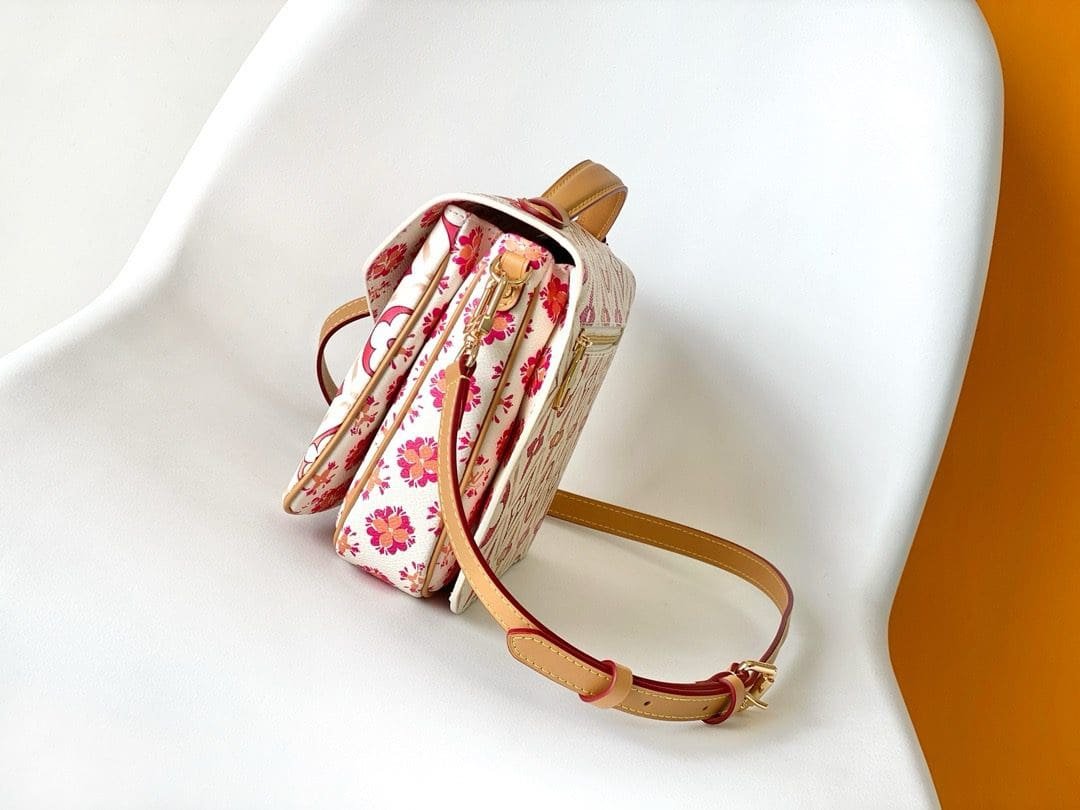 Louis Vuitton M11461 Pochette Métis