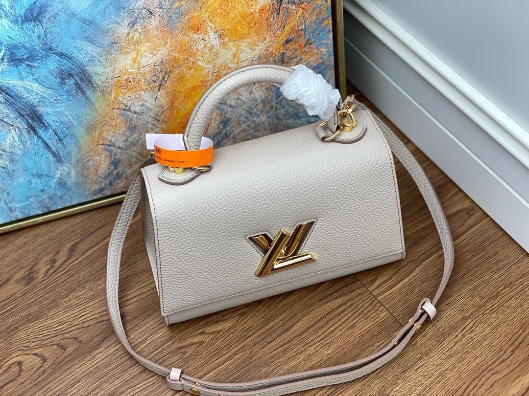 Louis Vuitton M57214 Twist One Handle PM