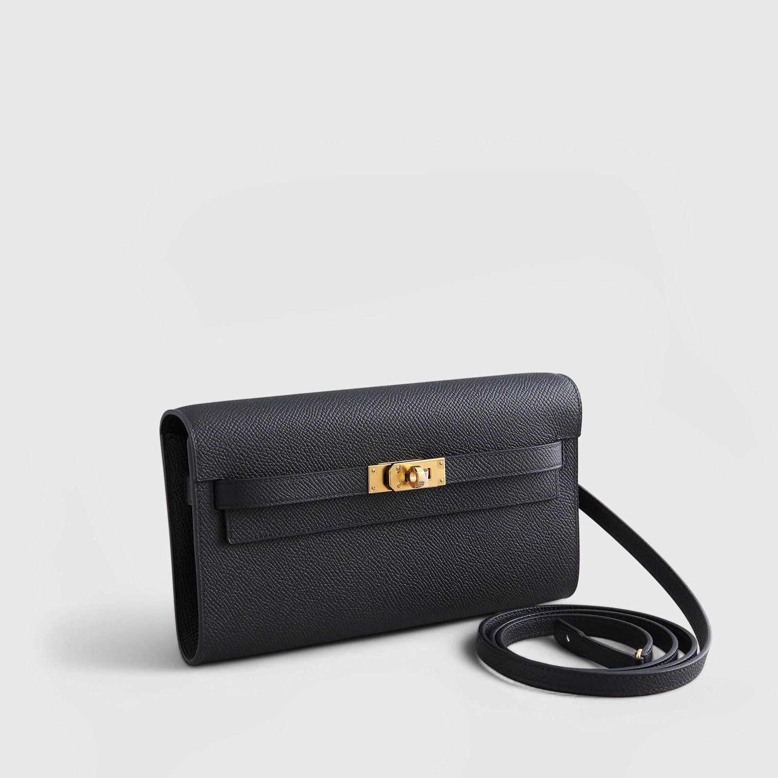 Hermès Kelly To Go Epsom Black Gold Hardware