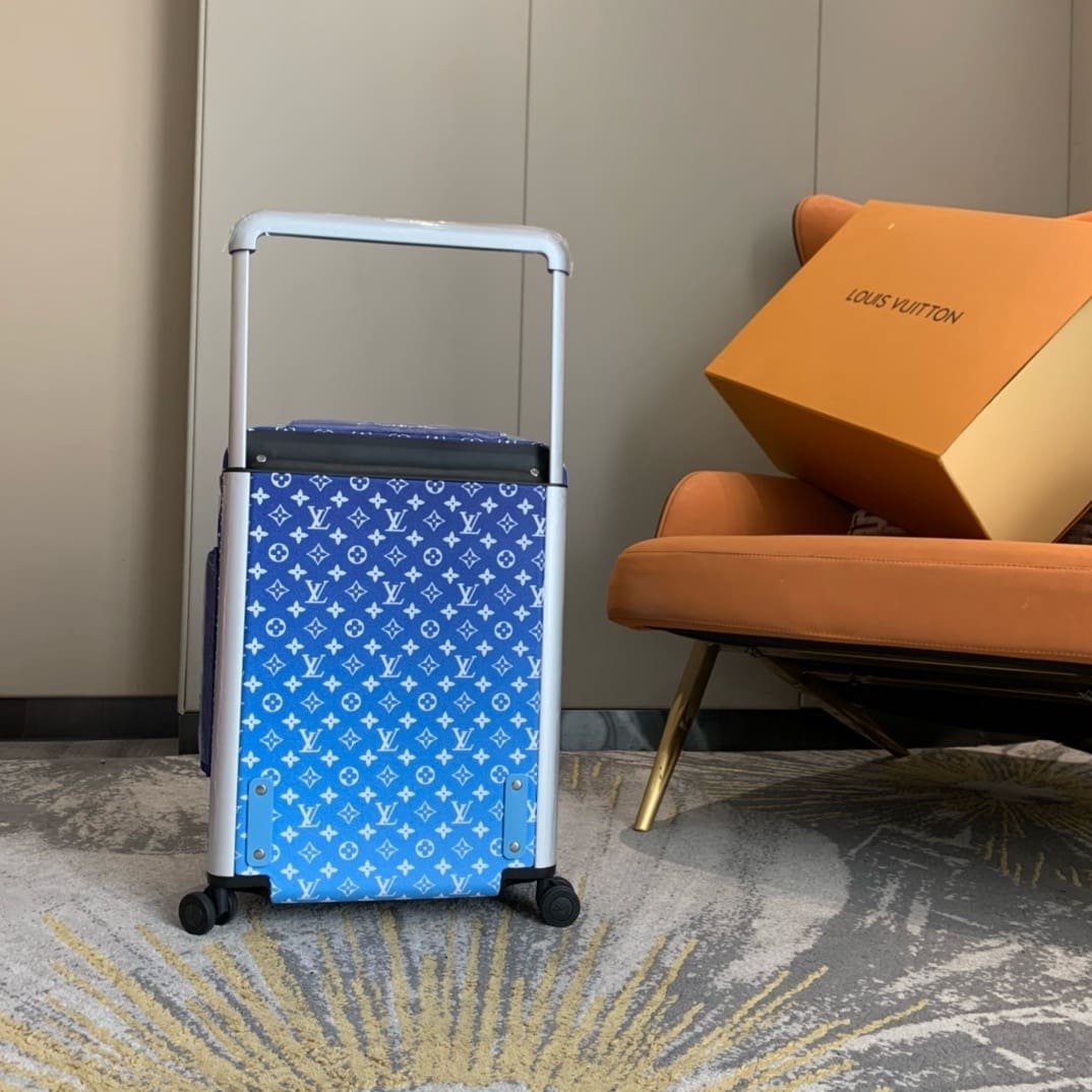 Louis Vuitton M20411 Horizon 55