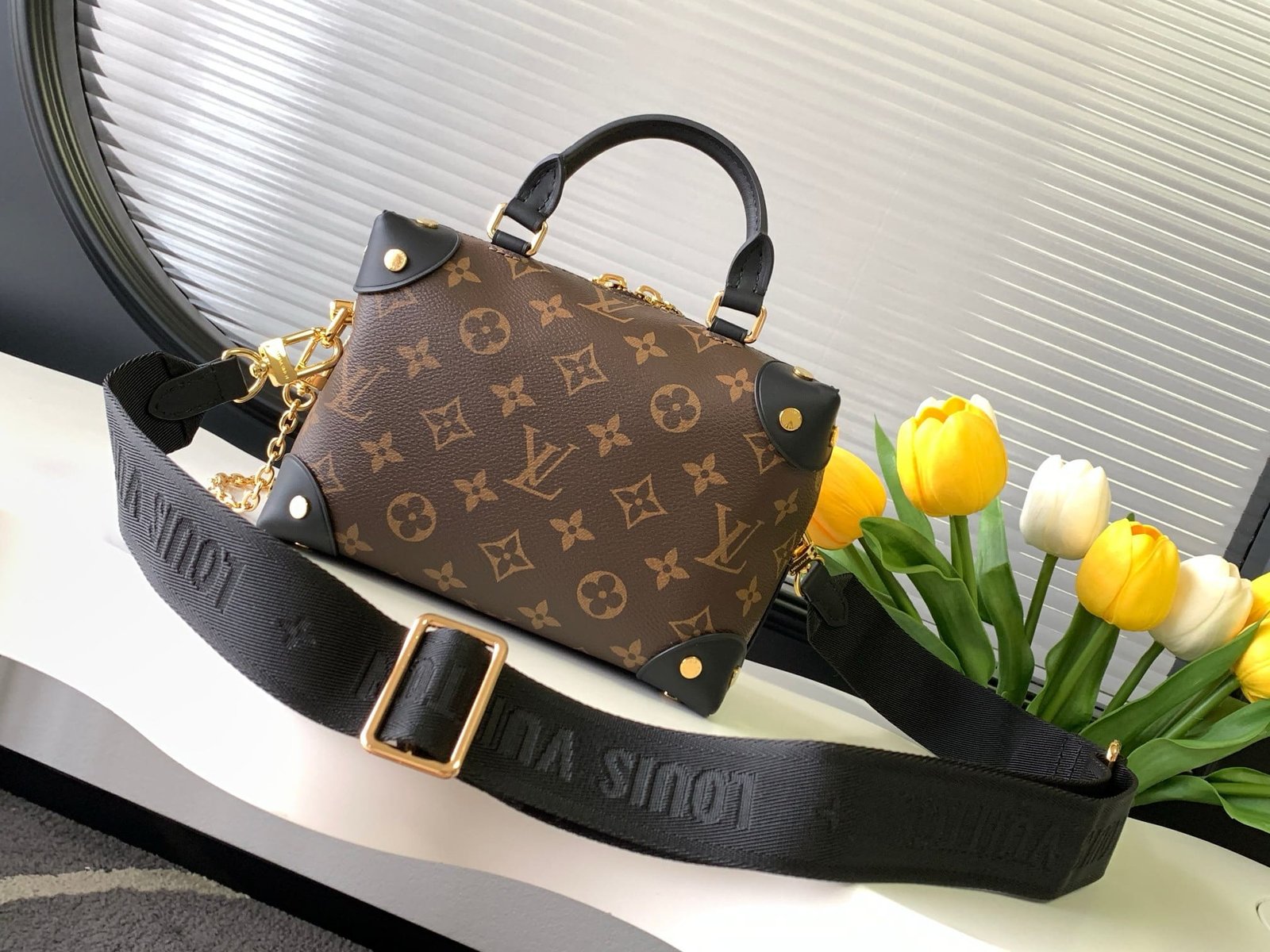 Louis Vuitton M45571 Petite Malle Souple