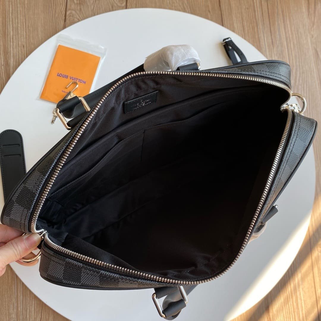 Louis Vuitton N40445 Porte-Documents Voyage NM