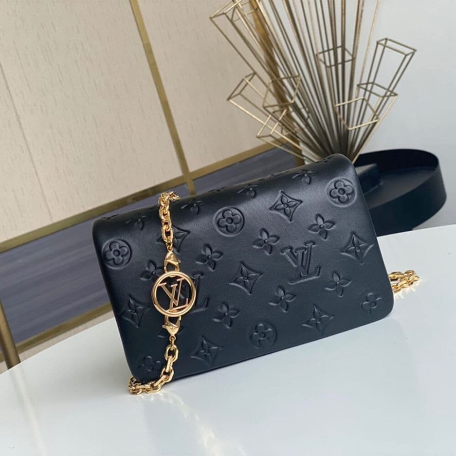 Louis Vuitton POCHETTE COUSSIN M80742