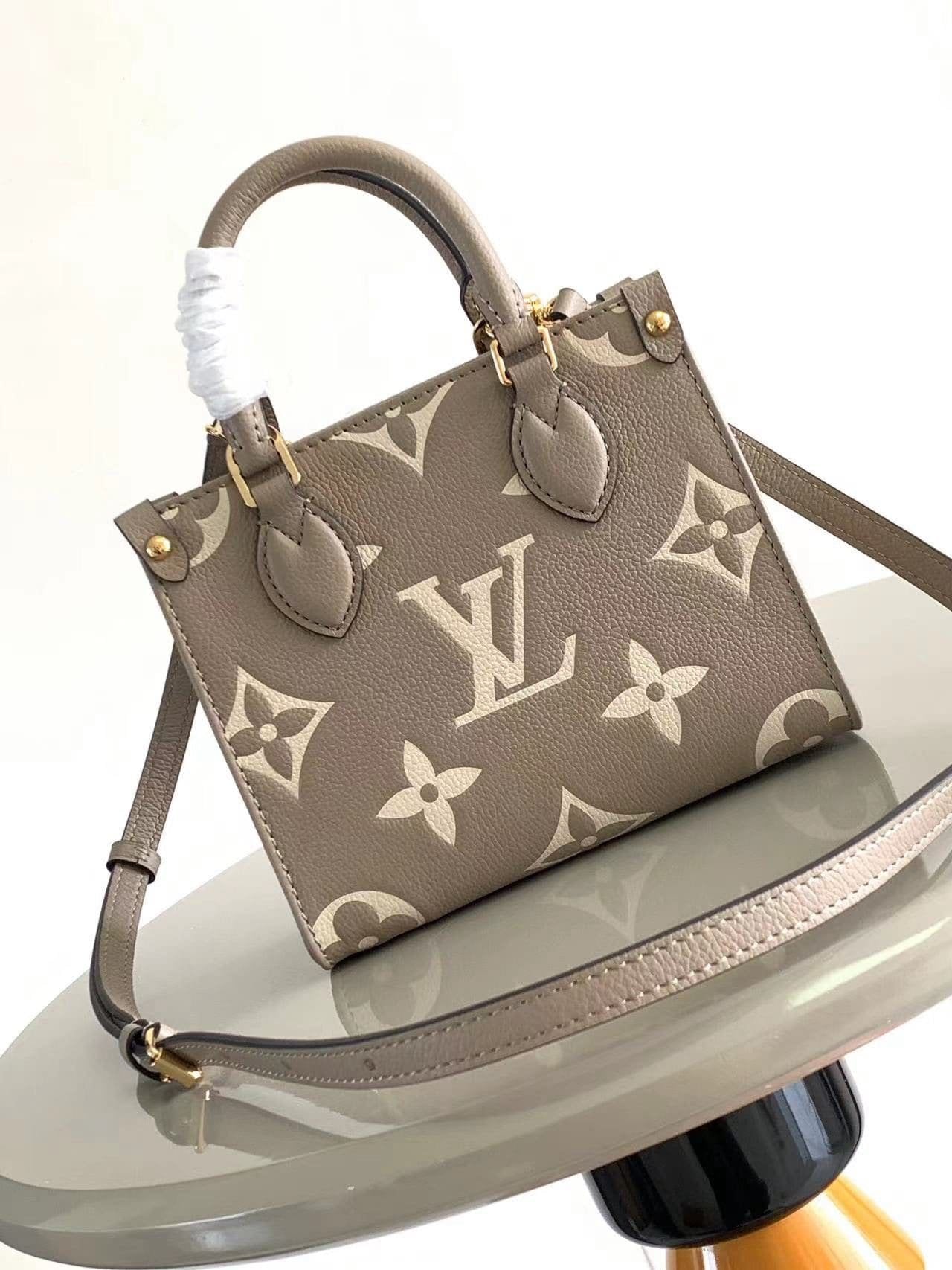 Louis Vuitton M47054 OnTheGo BB