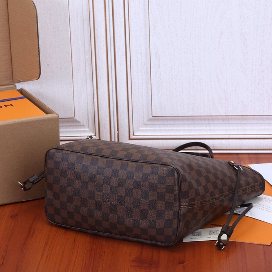 Louis Vuitton Neverfull MM Tote N41358