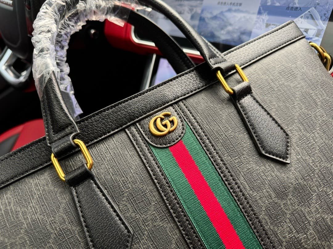 GUCCI briefcase