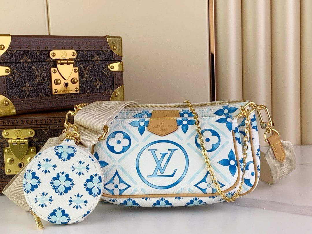 Louis Vuitton M25374 LV By The Pool Multi Pochette Accessoires