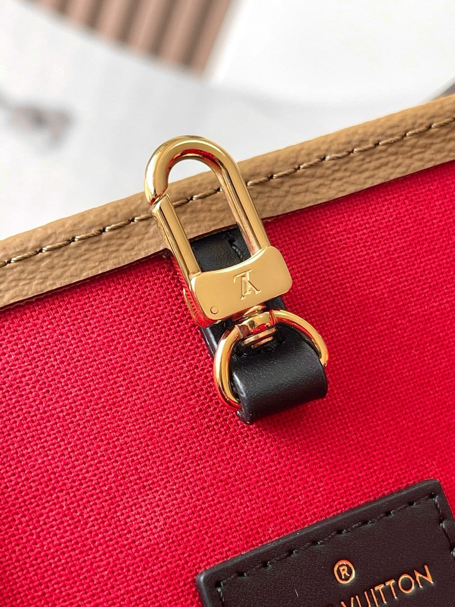 Louis Vuitton ONTHEGO GM M45320