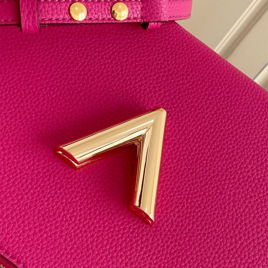Louis Vuitton Twist MM M57096