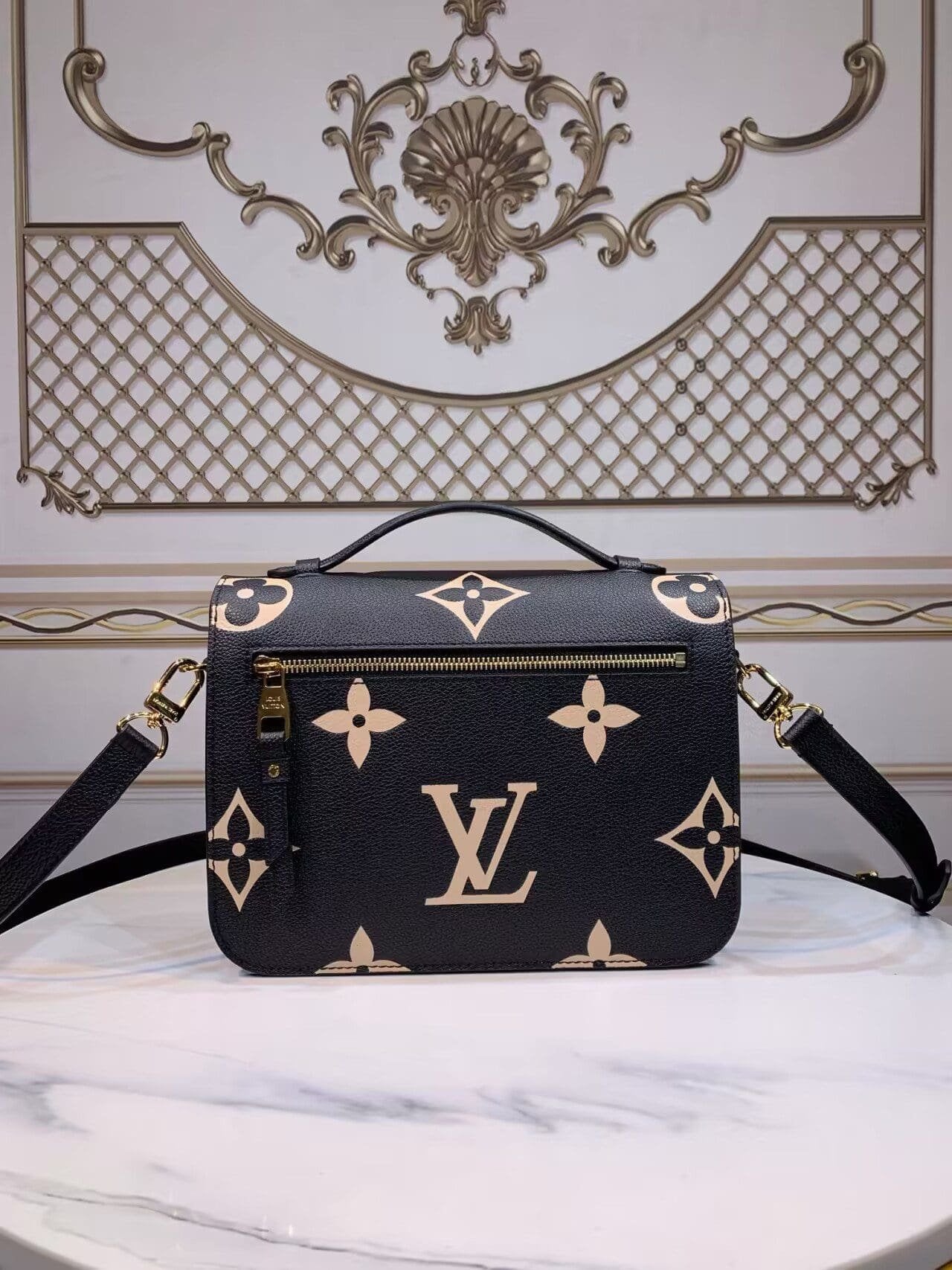 Louis Vuitton M45773 Pochette Métis