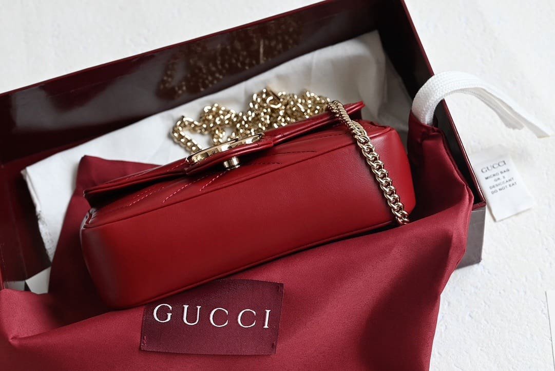 GUCCI Marmont super mini bag