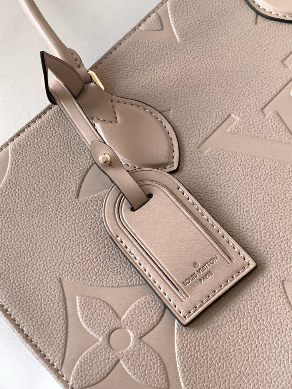 Louis Vuitton M45607 Onthego MM
