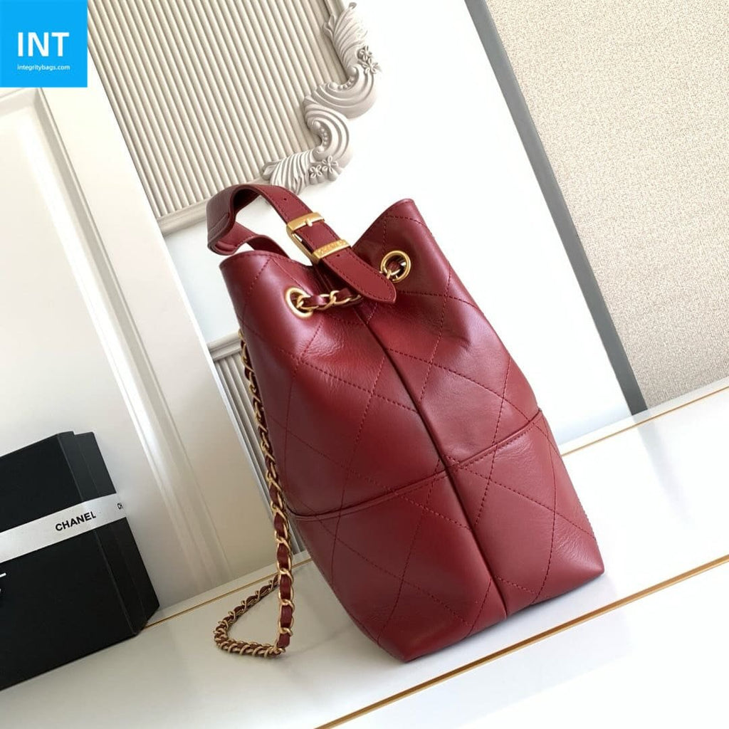 Chanel 25 Shopping Bag