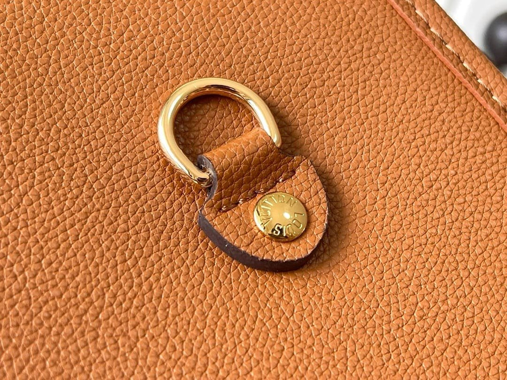 Louis Vuitton M12061 Neverfull Inside Out MM