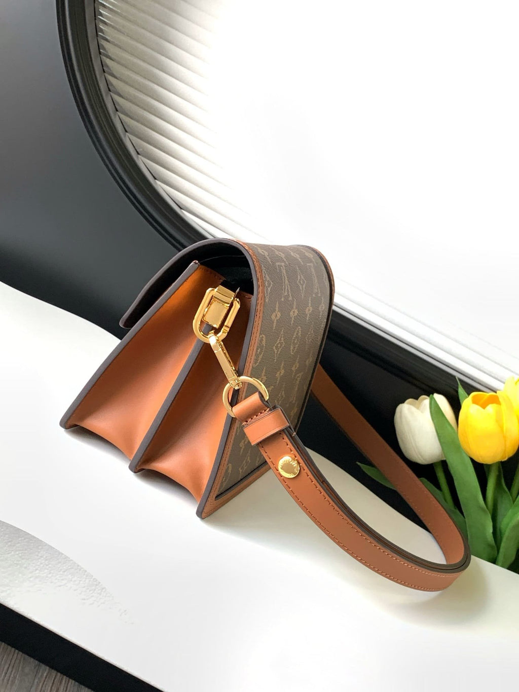 Louis Vuitton M44580 Mini Dauphine