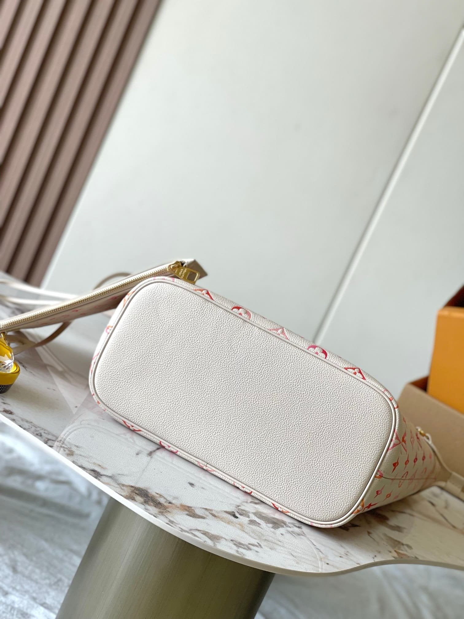 Louis Vuitton M47080 Neverfull MM