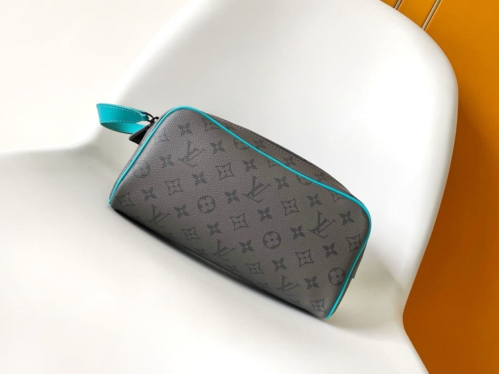 Louis Vuitton M11482 Dopp Kit
