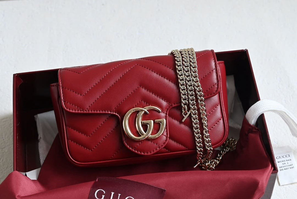 GUCCI Marmont super mini bag