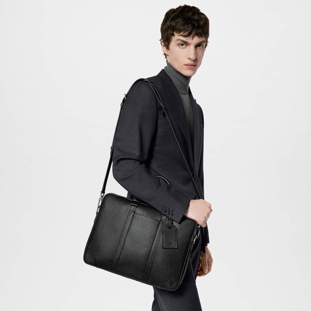 Louis Vuitton M30925 Porte-Documents Voyage PM