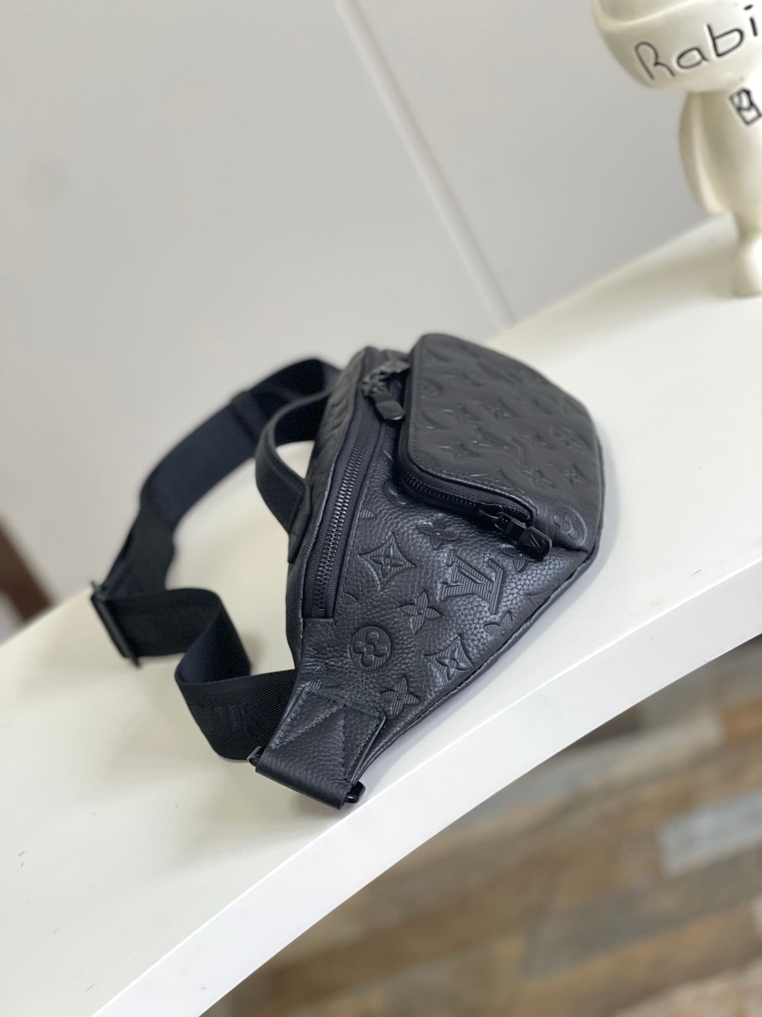 Louis Vuitton M47058 Rush Bumbag