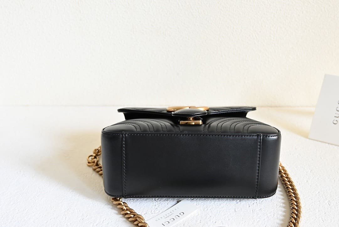 GUCCI MARMONT MINI TOP HANDLE BAG