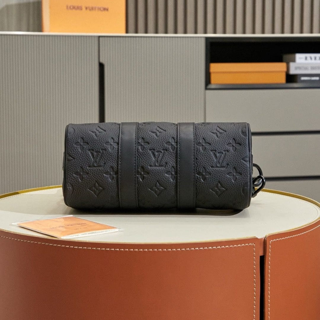 Louis Vuitton M20900 Keepall Bandoulière 25