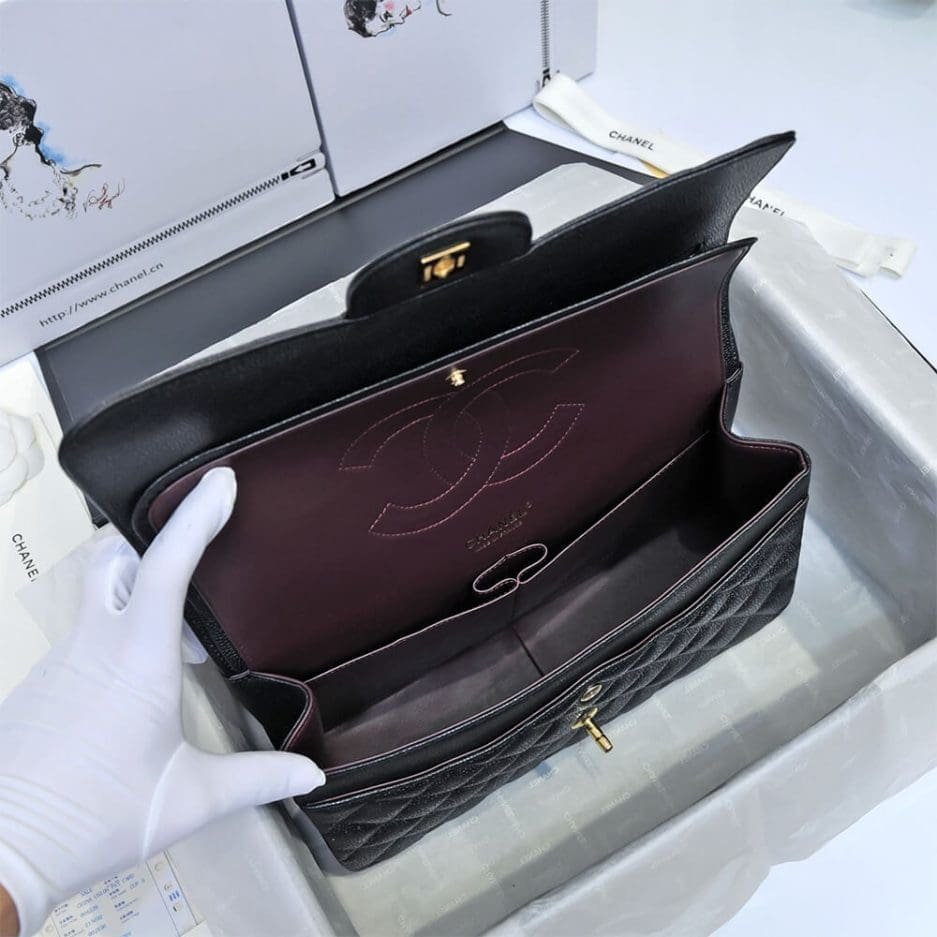 CHANEL LARGE CLASSIC HANDBAG  Grained Calfskin & Gold Metal