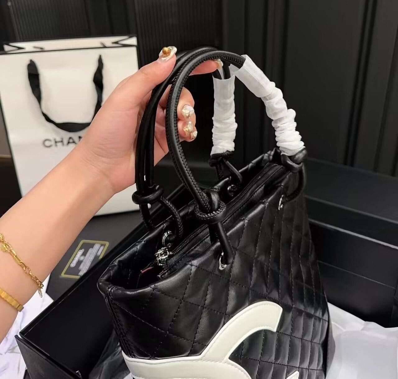 Chanel Black Quilted Lambskin Leather Medium Cambon Tote
