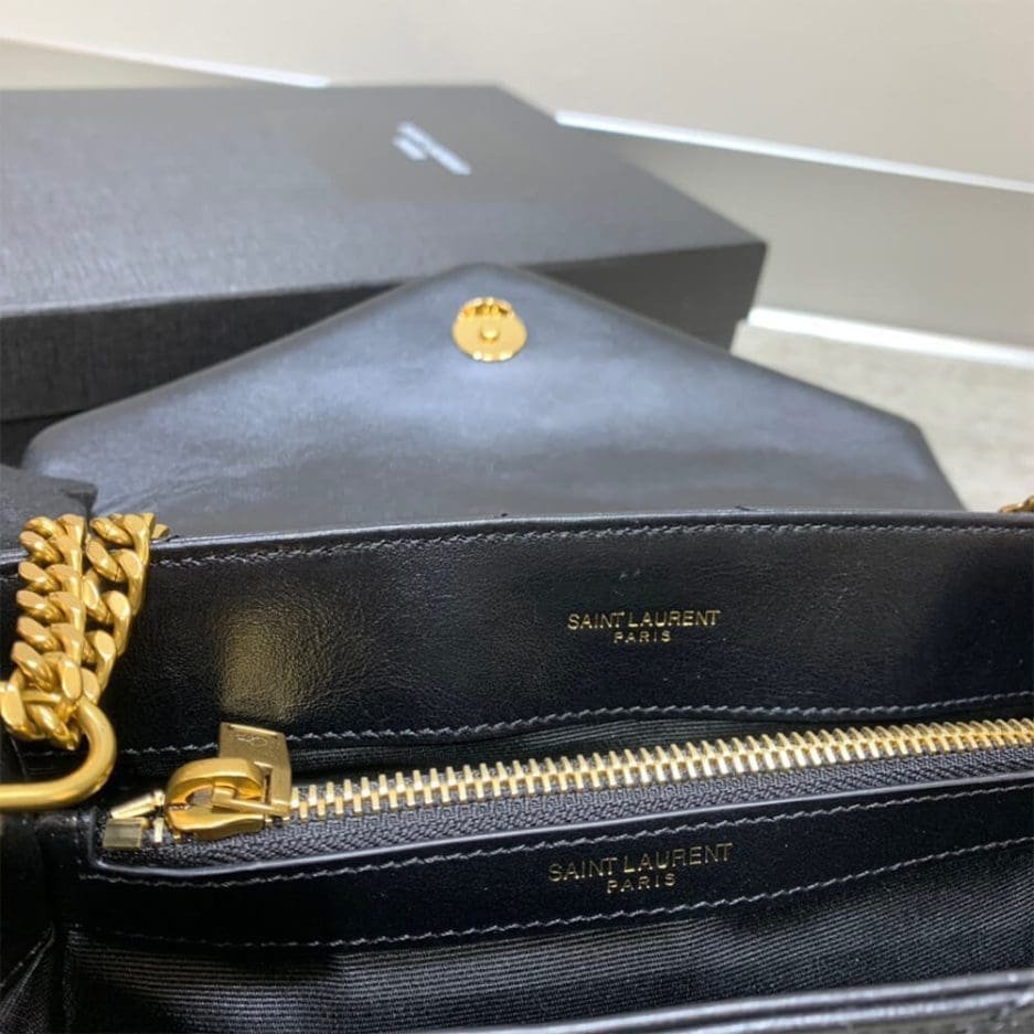 Saint Laurent YSL LOULOU SMALL CHAIN BAG