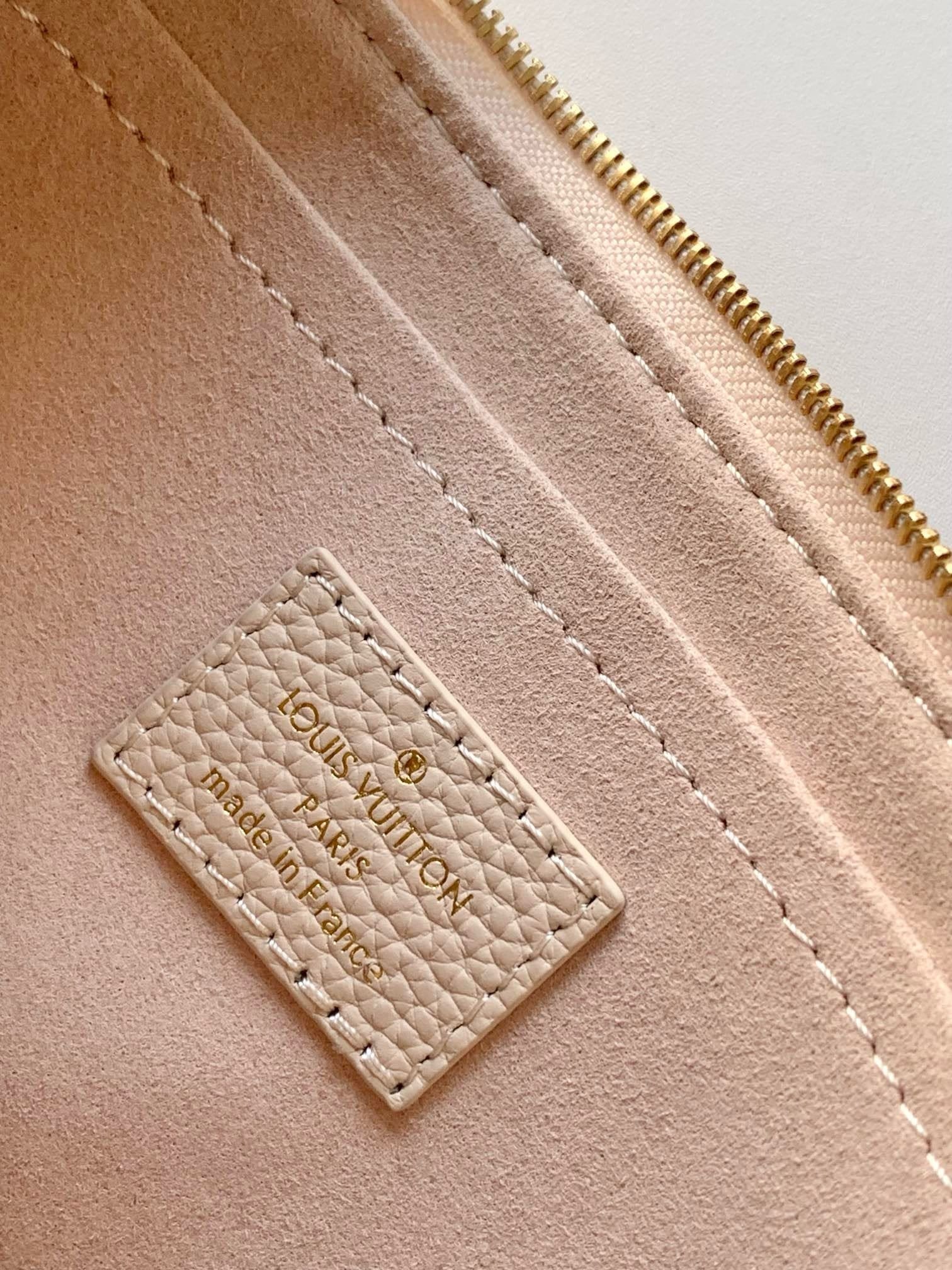 Louis Vuitton M46568 Multi Pochette Accessoires