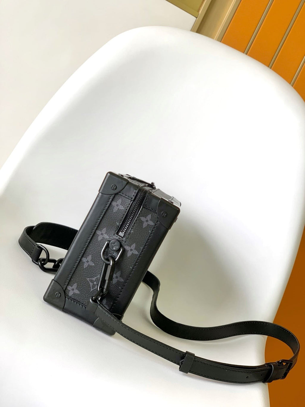 Louis Vuitton M44730 Soft Trunk