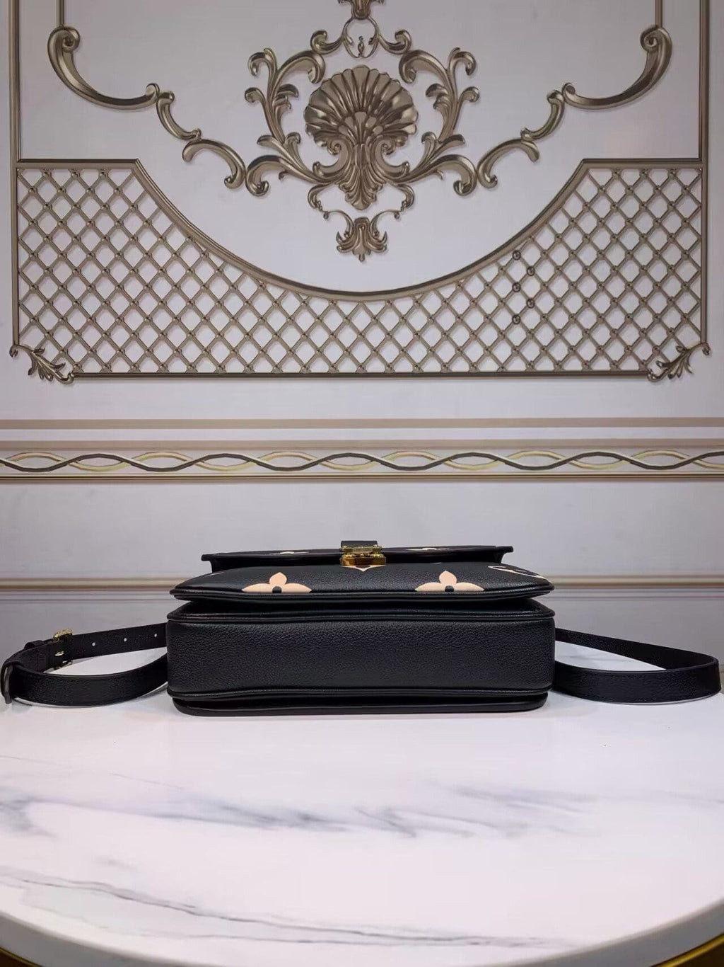 Louis Vuitton M45773 Pochette Métis