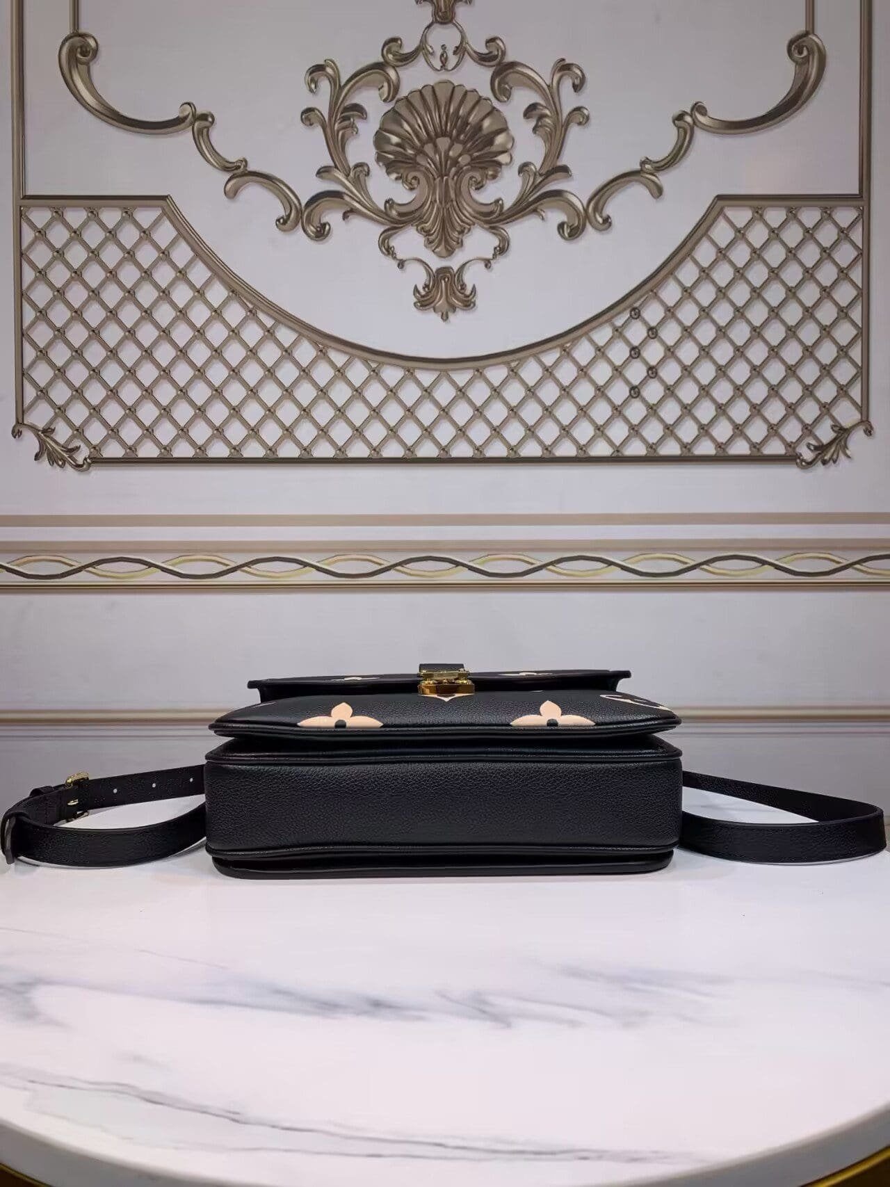 Louis Vuitton M45773 Pochette Métis