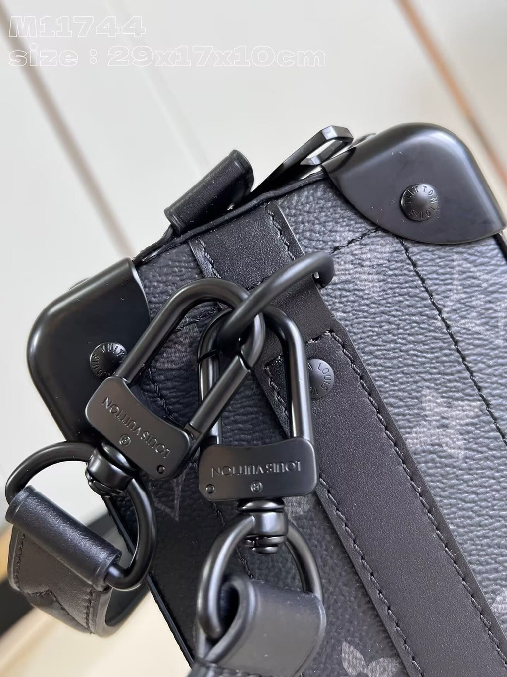 Louis Vuitton M11744 Soul Trunk East West