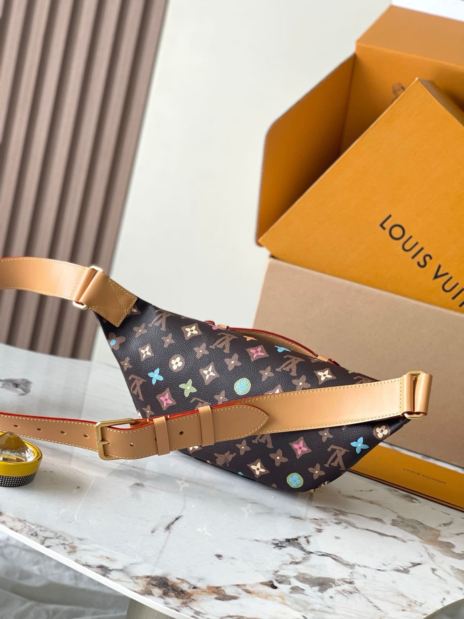 Louis Vuitton M24858 Rush Bumbag